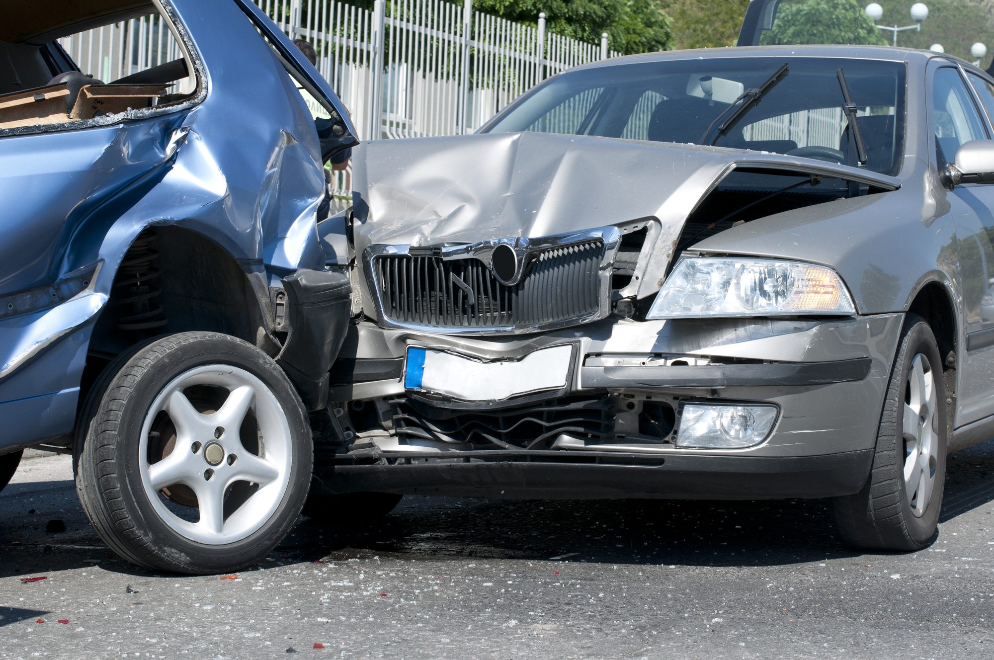 Car collision outlet repair